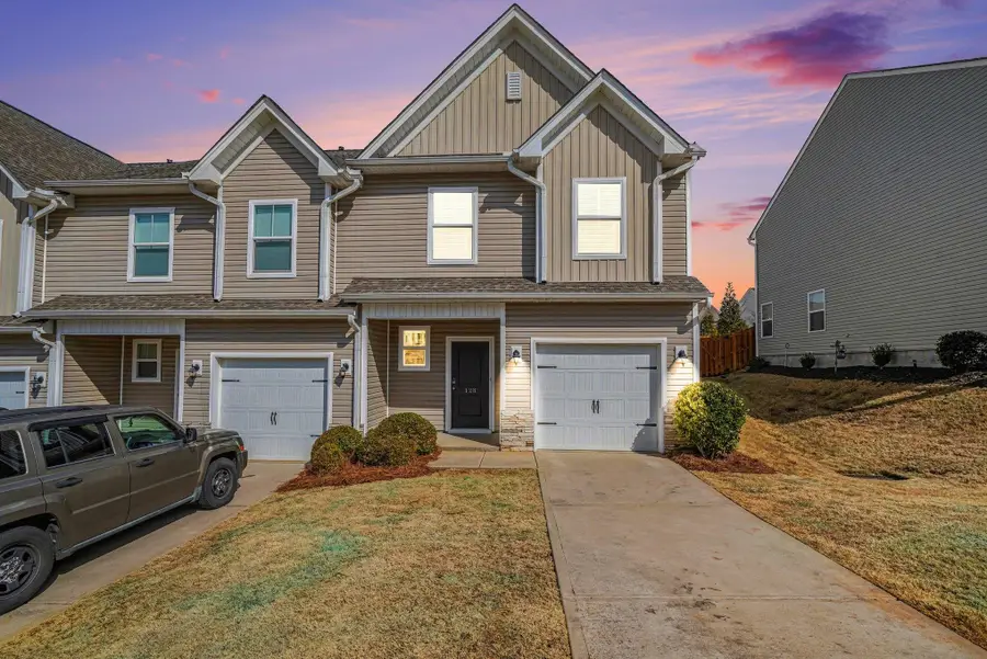 128 Clingstone Trl, Duncan, SC 29334 - #3