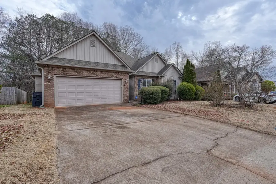 393 Split Oak Lane, Inman, SC 29349 - #2