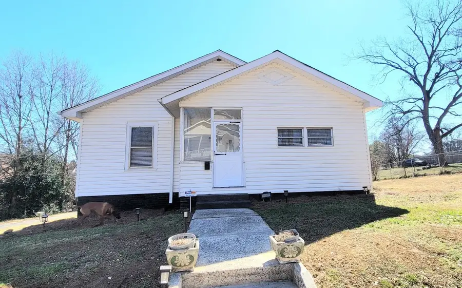 2 2nd Street, Inman, SC 29349 - #2