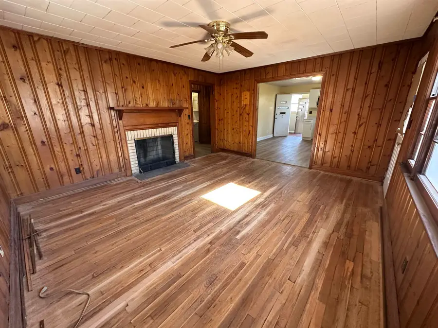 423 Spruce Street, Spartanburg, SC 29303 - #3