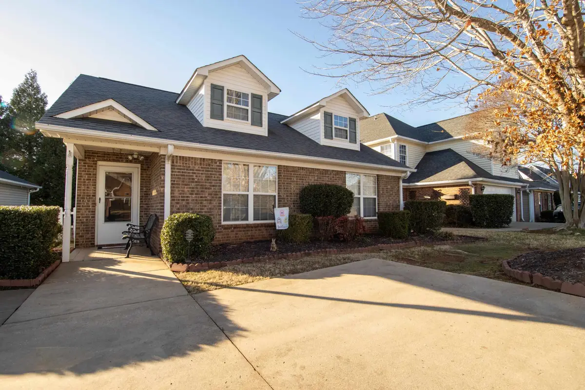 32 Arbours West Ln Lane, Moore, SC 29369 - #1