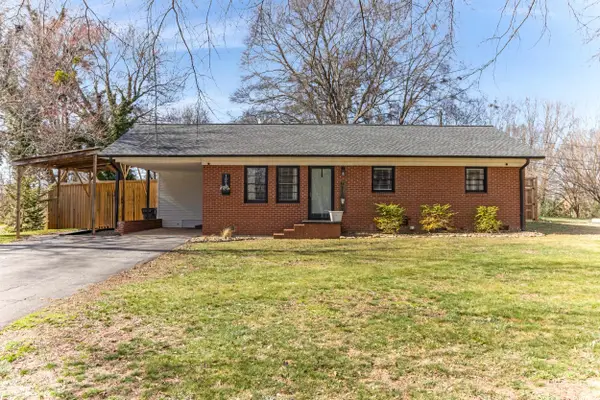 121 Hicks Drive, Inman, SC 29349-8469