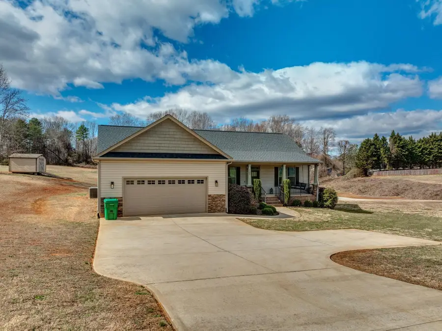 1529 Old Post Road, Gaffney, SC 29341 - #3