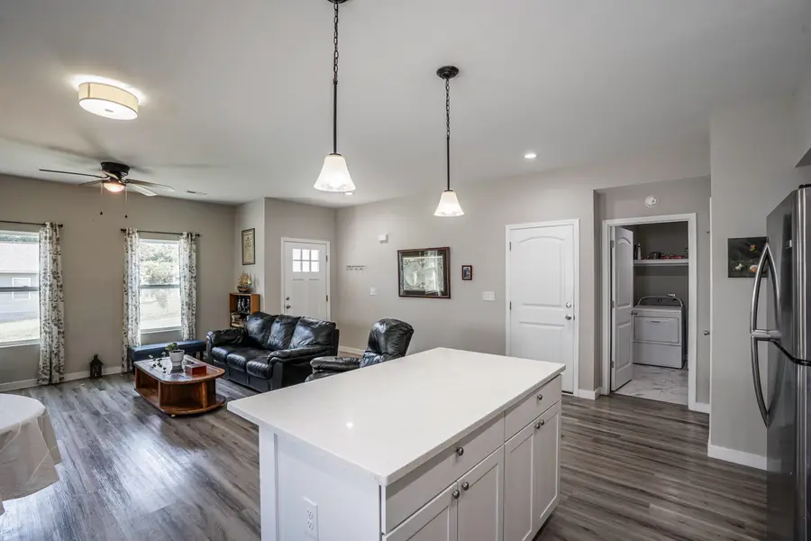 7 Lawrence Street, Inman, SC 29349 - #3