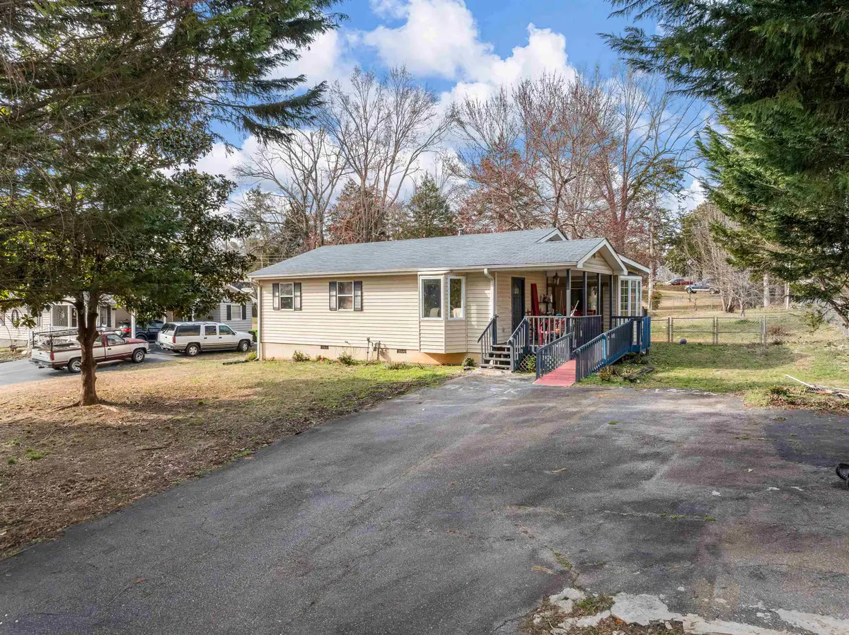 203 Kirby Street, Landrum, SC 29356 - #1