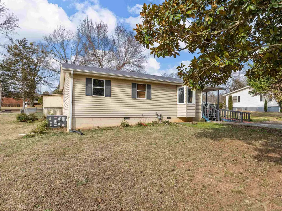 203 Kirby Street, Landrum, SC 29356 - #3