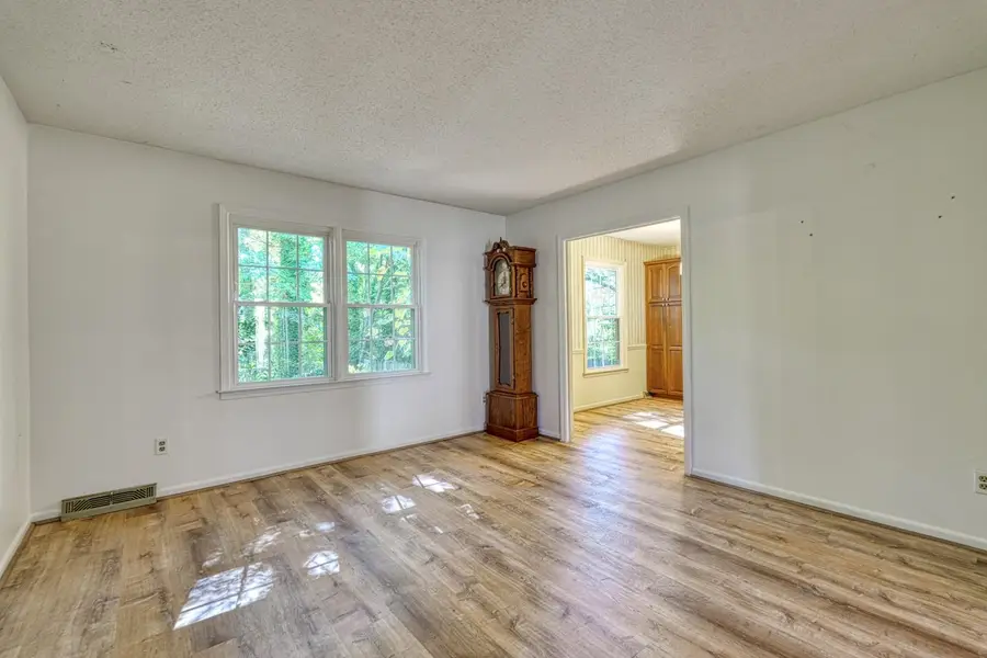 102 Wake Robin Circle, Spartanburg, SC 29301 - #3