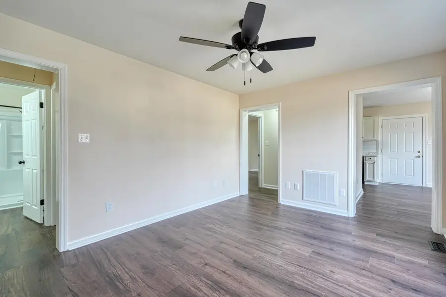 111 Kenilworth Road, Spartanburg, SC 29303 - #3