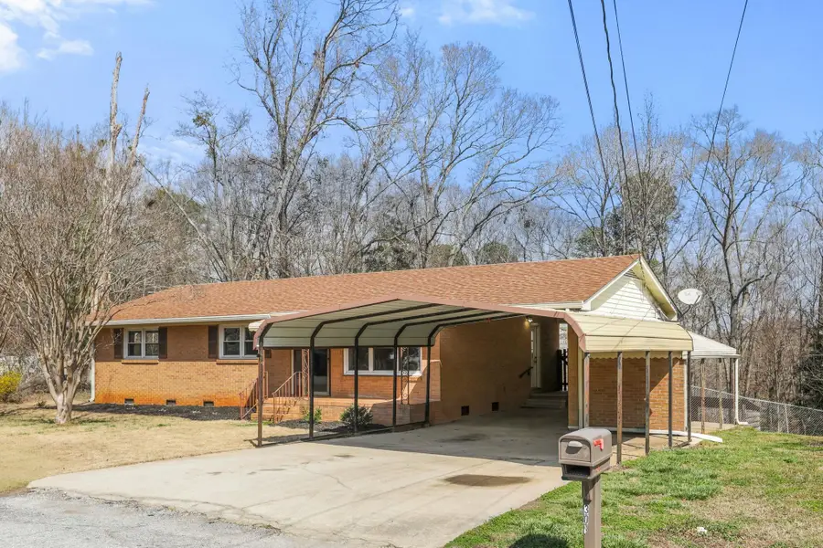 301 Catawba Street, Union, SC 29379 - #2