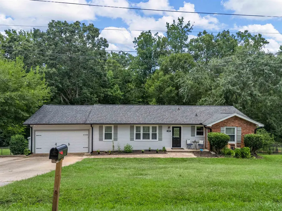 205 Maxie Avenue, Greenville, SC 29611 - #3