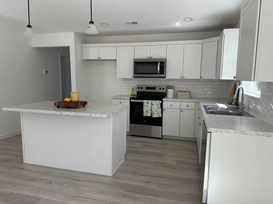 99 Walnut Street, Gaffney, SC 29340 - #2