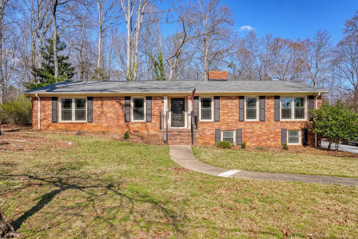 147 Hillbrook Drive, Spartanburg, SC 29307 - #1