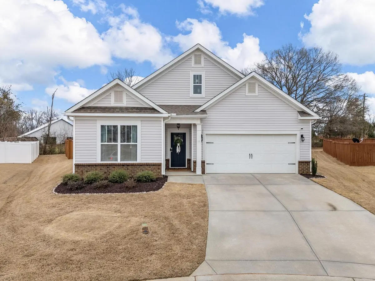 421 Linfield Court, Duncan, SC 29334 - #1