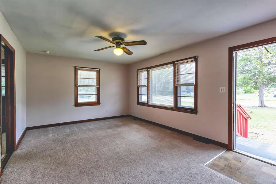 421 Colonial Ave, Gaffney, SC 29340 - #3