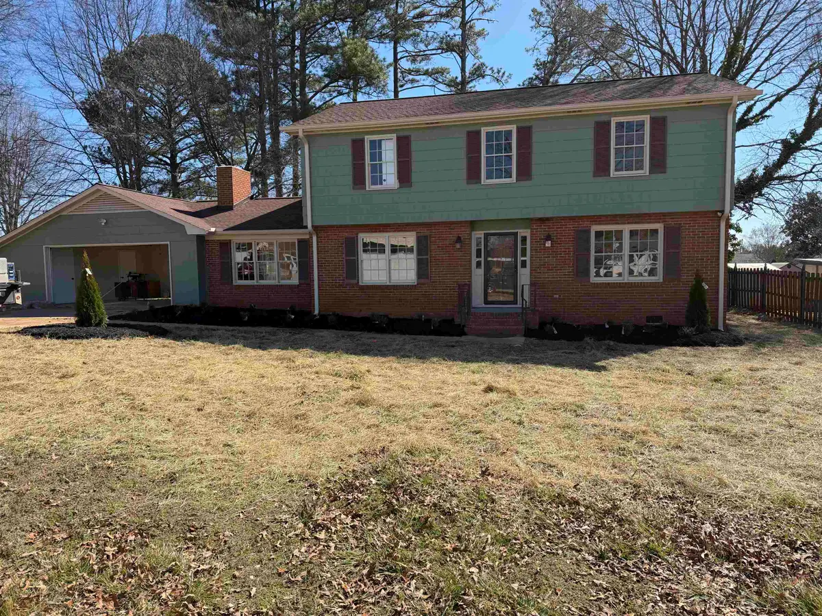 106 Forestdale Drive, Boiling Springs, SC 29316 - #1