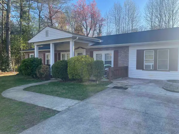 104 Rickert Avenue, Landrum, SC 29356-1830