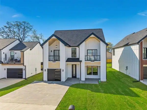 33 Gentry Street, Greenville, SC 29611-3815