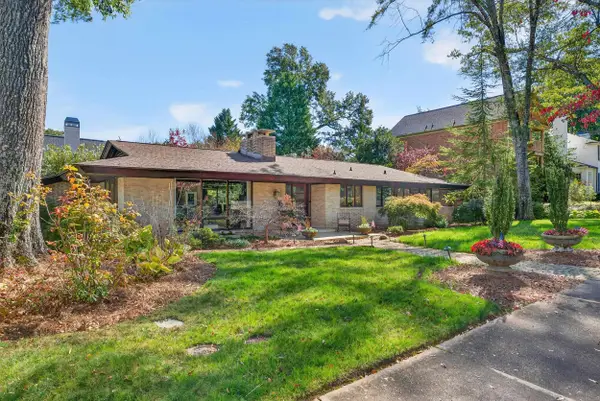 801 Mcdaniel Avenue, Greenville, SC 29605