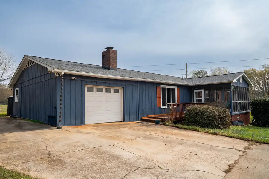 155 Coastline Drive, Inman, SC 29349 - #3