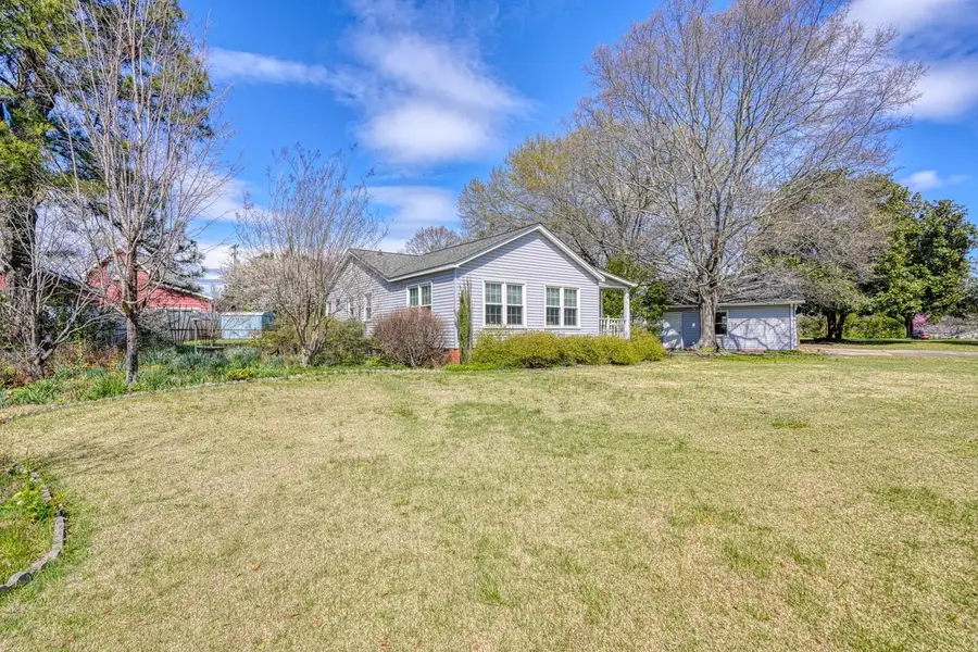 301 Meridian Avenue, Taylors, SC 29687 - #2