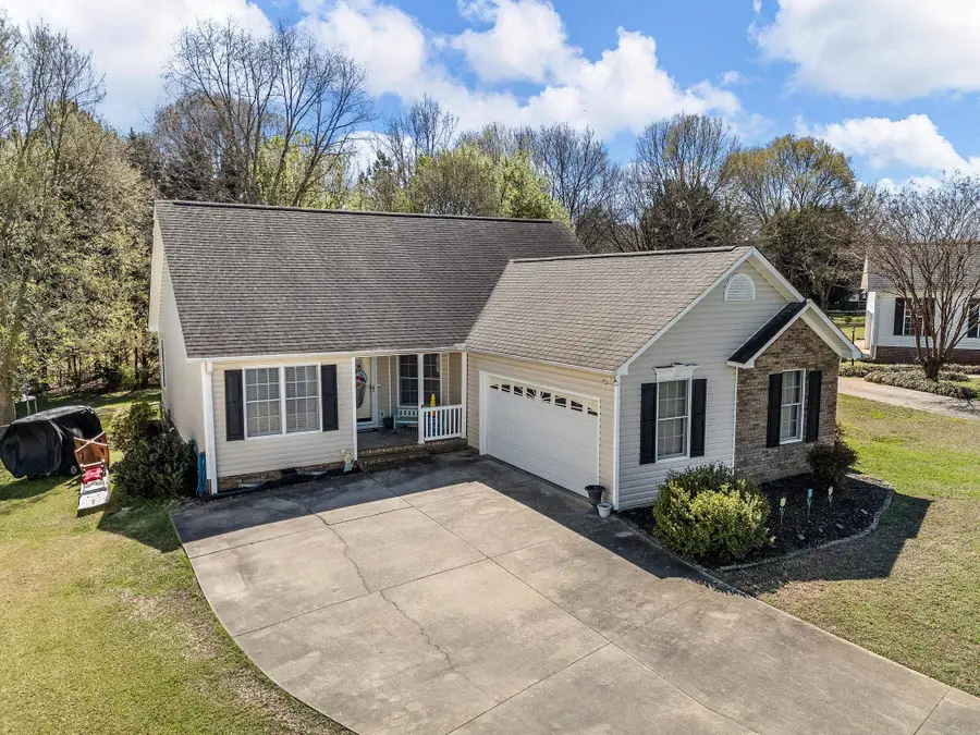 139 Cherrywood Rd., Woodruff, SC 29388 - #3