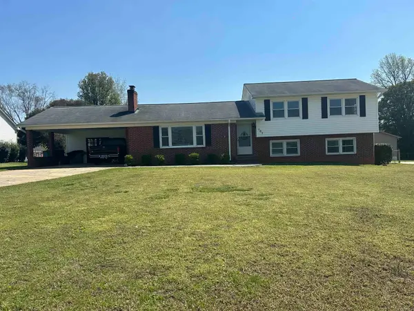 107 Avondale Dr., Gaffney, SC 29341