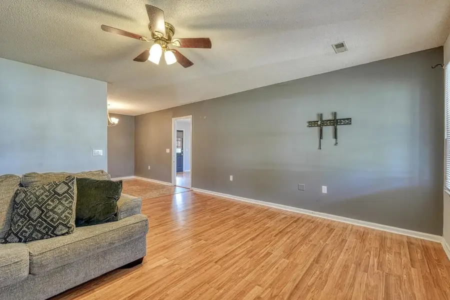 102 Stoneledge Drive, Woodruff, SC 29388 - #3