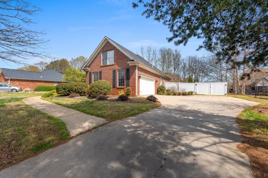 110 N Carleila Lake Way, Spartanburg, SC 29307 - #3