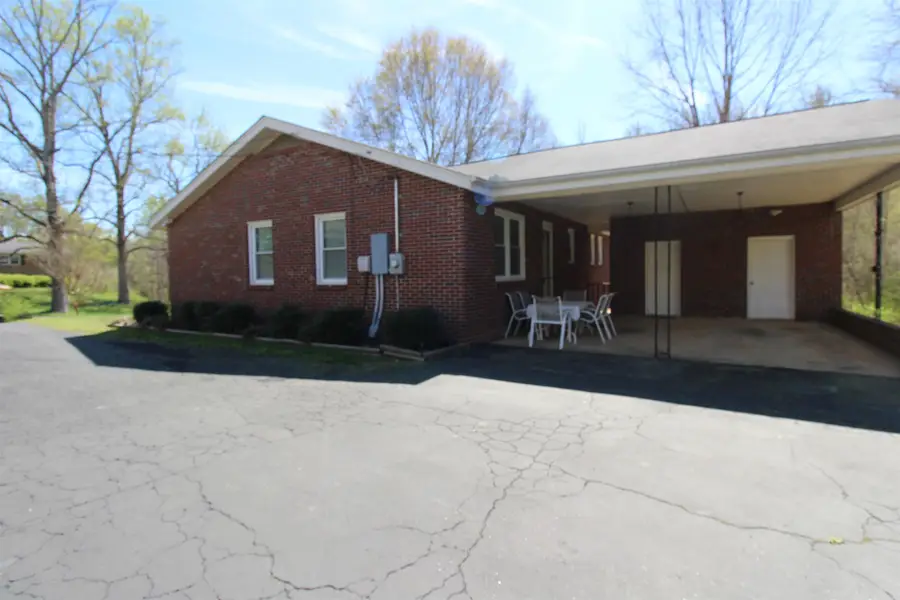 206 Canterbury Road, Union, SC 29379-9687 - #2