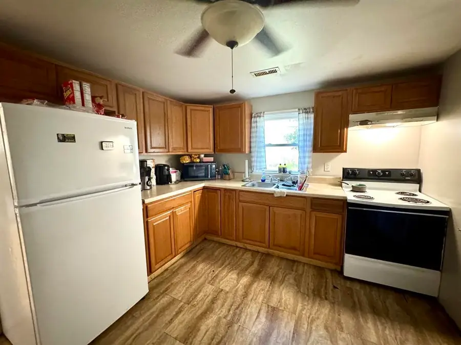 118 Cherry Street, Gaffney, SC 29340 - #3