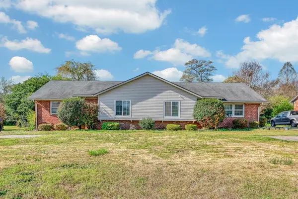 1417 Fernwood Glendale Road, Spartanburg, SC 29307