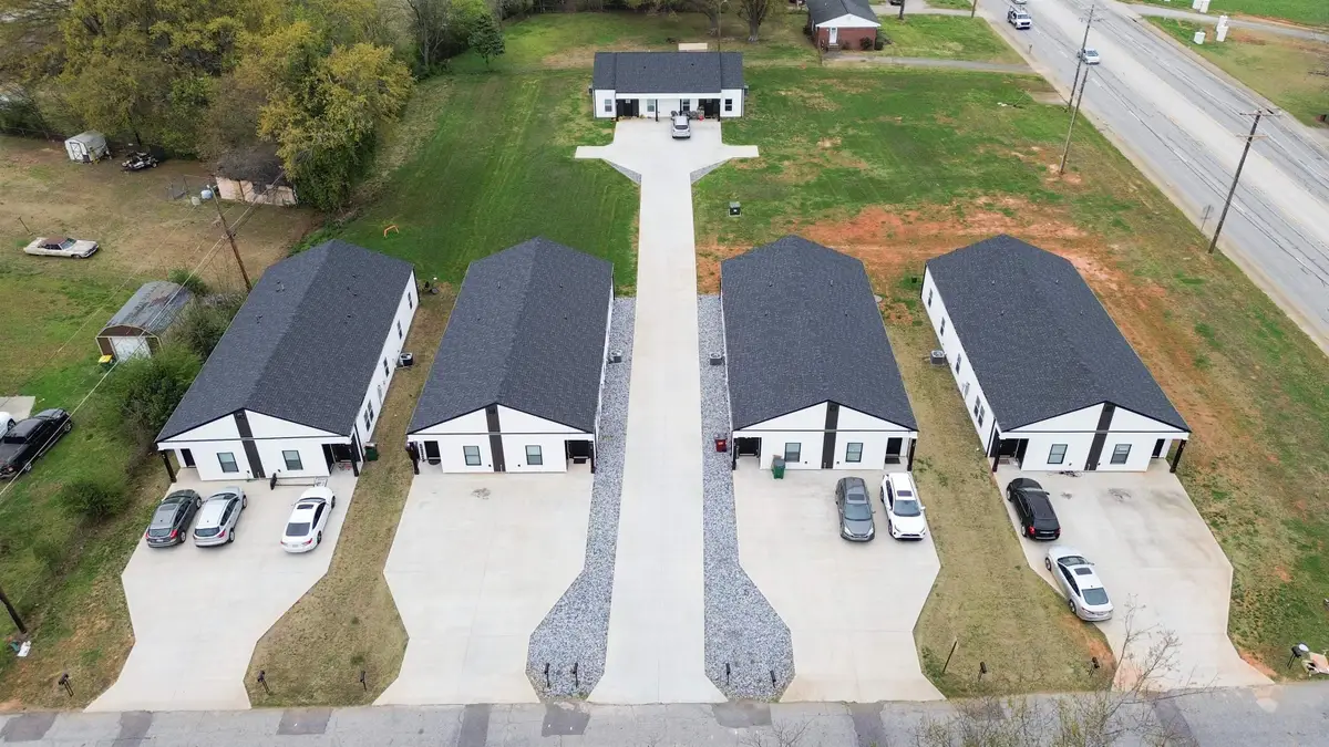 30-92 Old Farm Road, Moore, SC 29369-9832 - #1