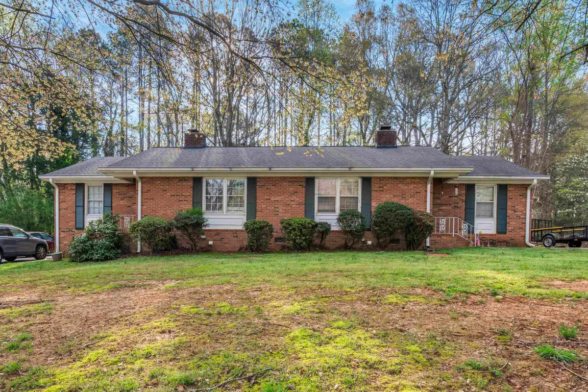 129 Clint Court, Spartanburg, SC 29307 - #1