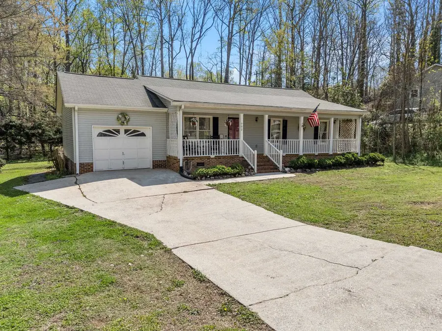 702 Willow Branch Drive, Simpsonville, SC 29680 - #2