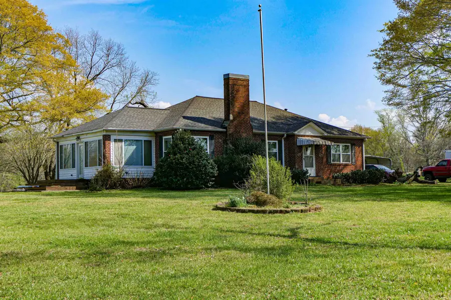 418 N. Green River Rd, Gaffney, SC 29341 - #3