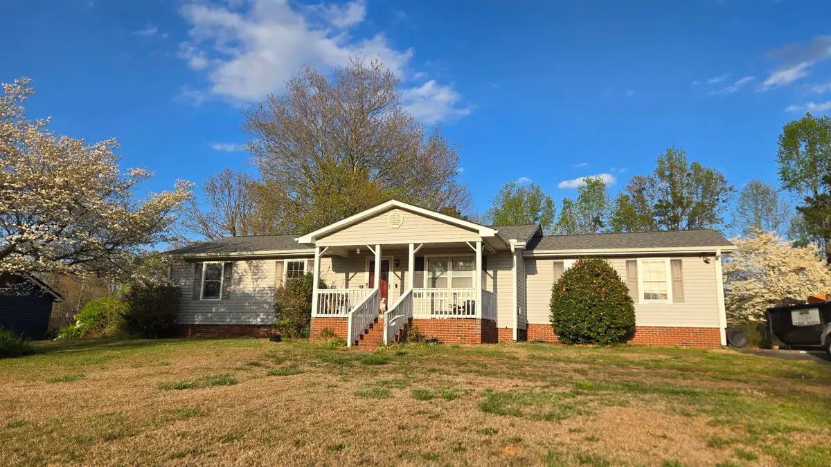 205 Mason Drive, Inman, SC 29349 - #1