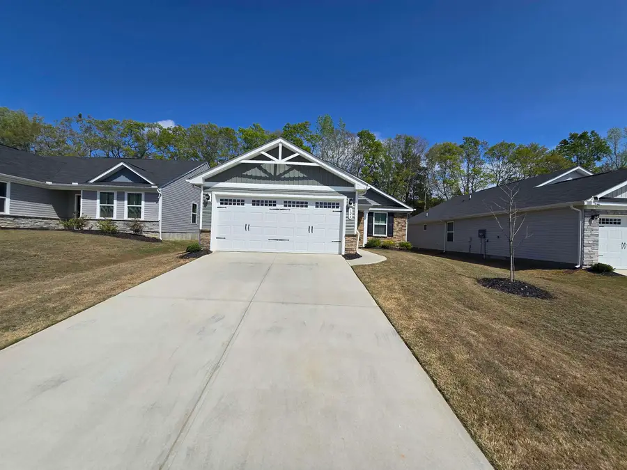 126 Southwell Street, Woodruff, SC 29388 - #2