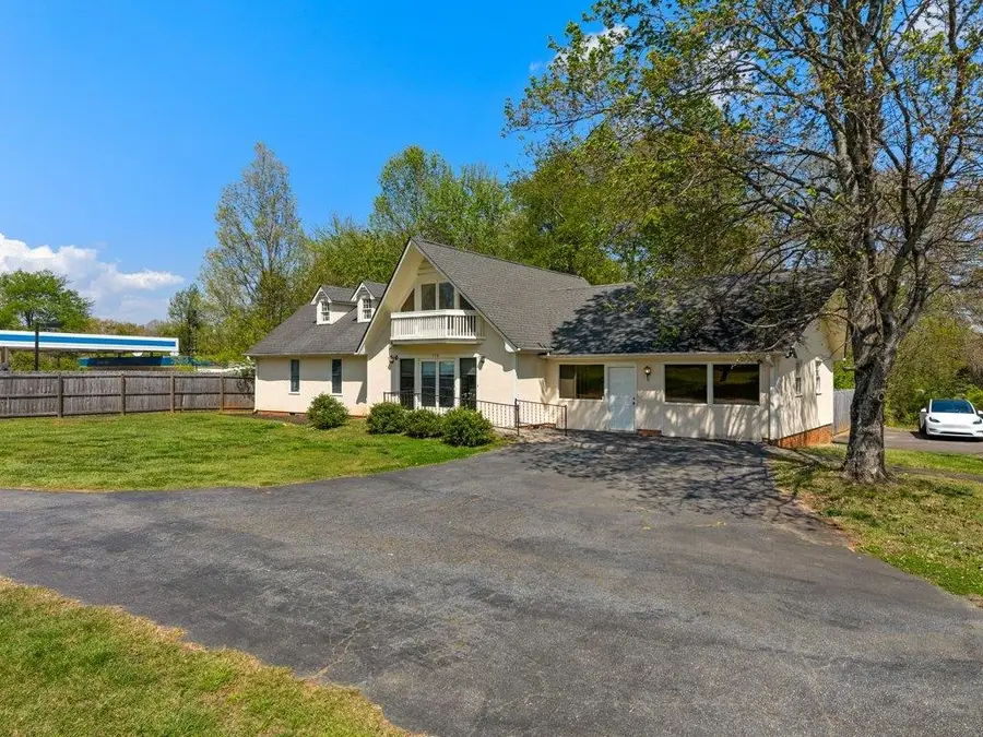 719 S Howard Avenue, Landrum, SC 29356 - #3