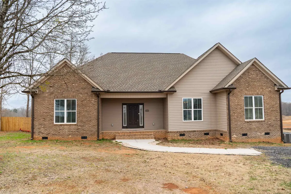 384 Cunningham Road, Woodruff, SC 29388 - #1