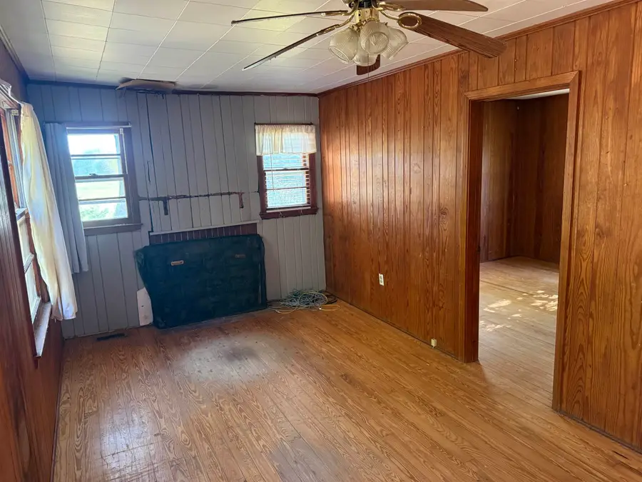 13381 Highway 11 Highway, Campobello, SC 29322 - #2