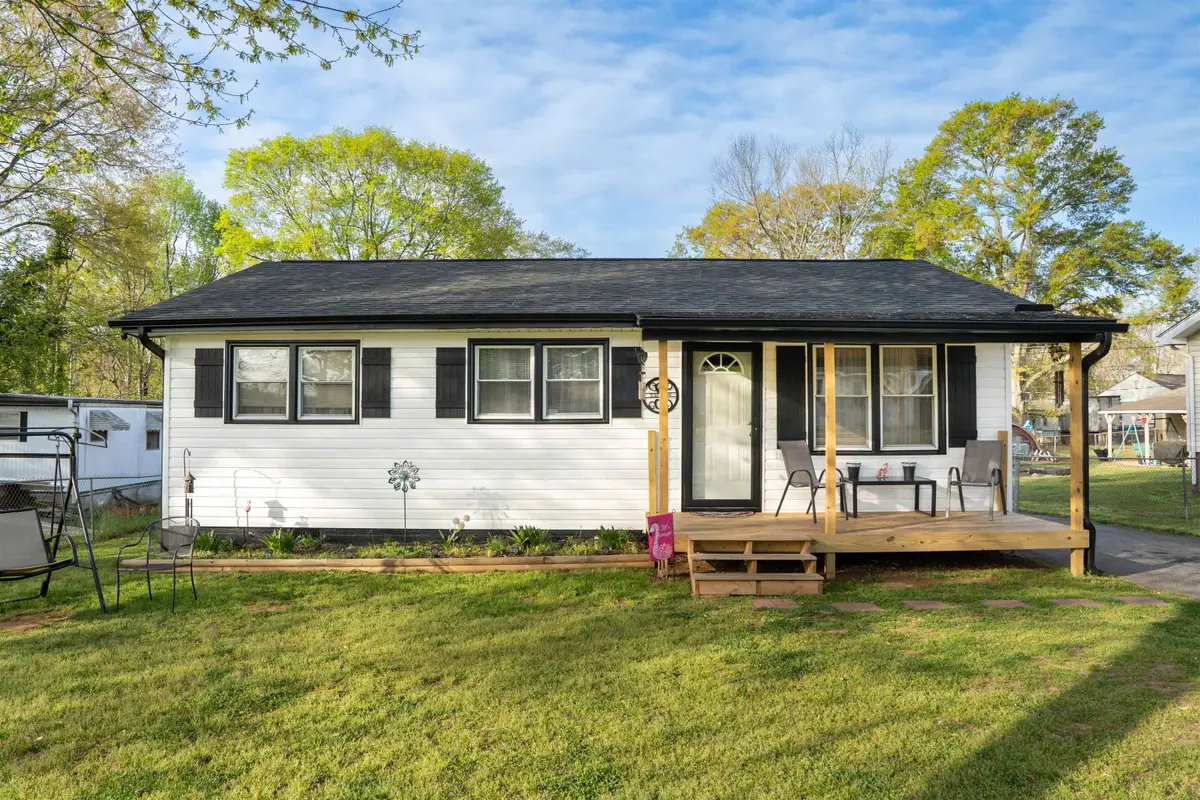 9 Jordan St, Spartanburg, SC 29301 - #1