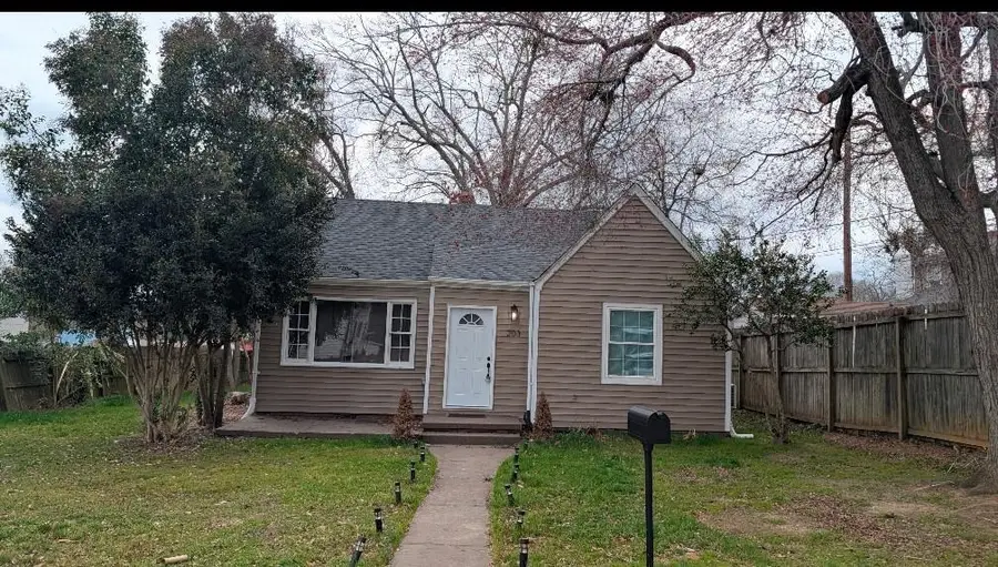 203 Wilson St, Union, SC 29379 - #2