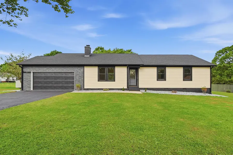 305 Palmer Court, Inman, SC 29349 - #3