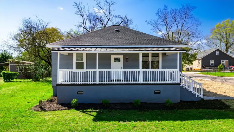 20 4th Avenue, Greenville, SC 29611 - #2