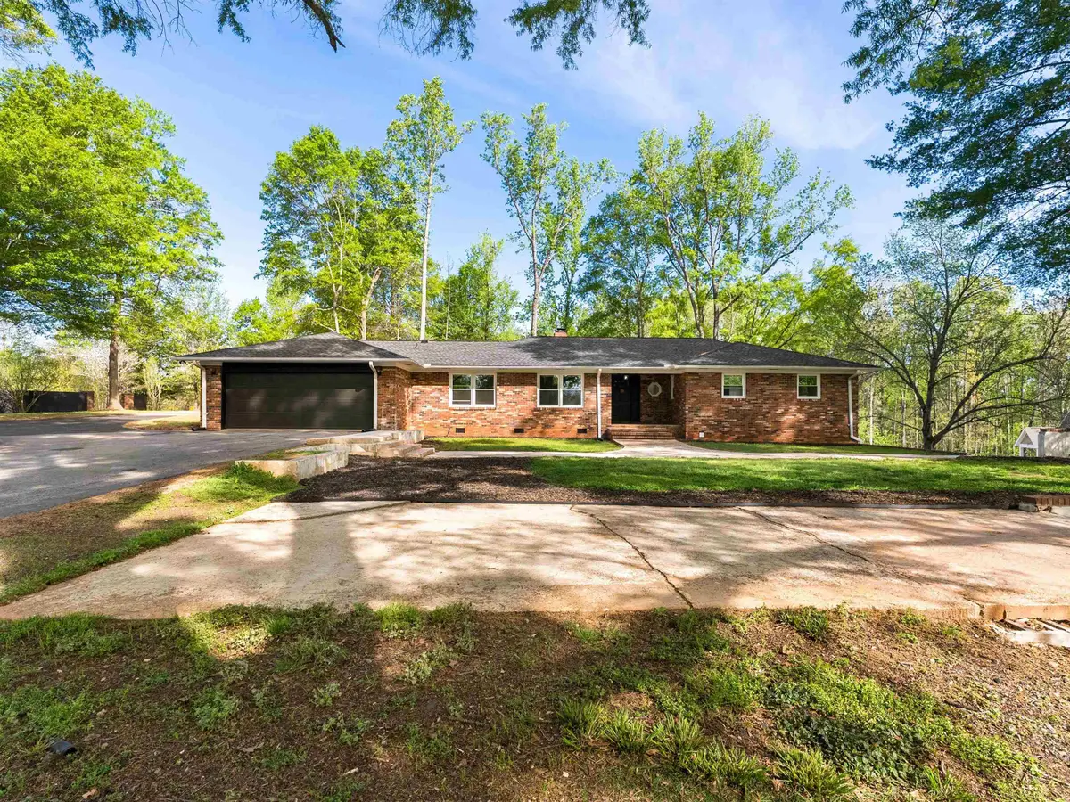 1171 Meadow Farm Road, Inman, SC 29349-8335 - #1