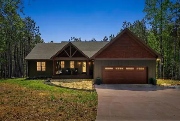 509 Great Oak Way, Seneca, SC 29672