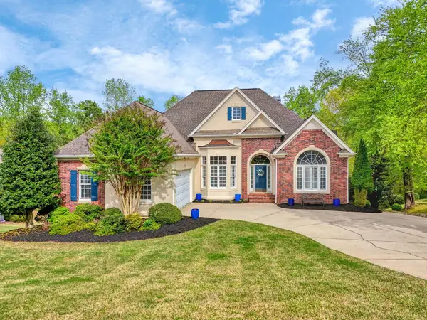 239 Horseshoe Lake Drive, Spartanburg, SC 29306