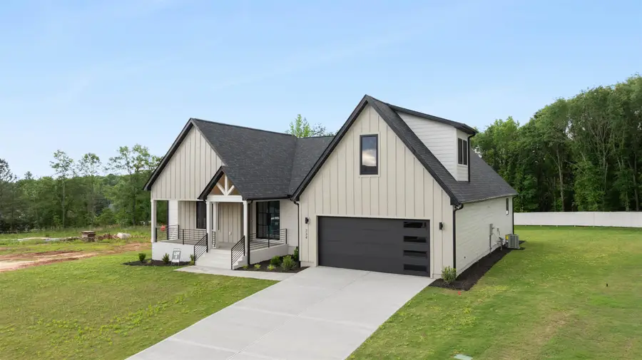 734 New South Court, Wellford, SC 29385 - #2