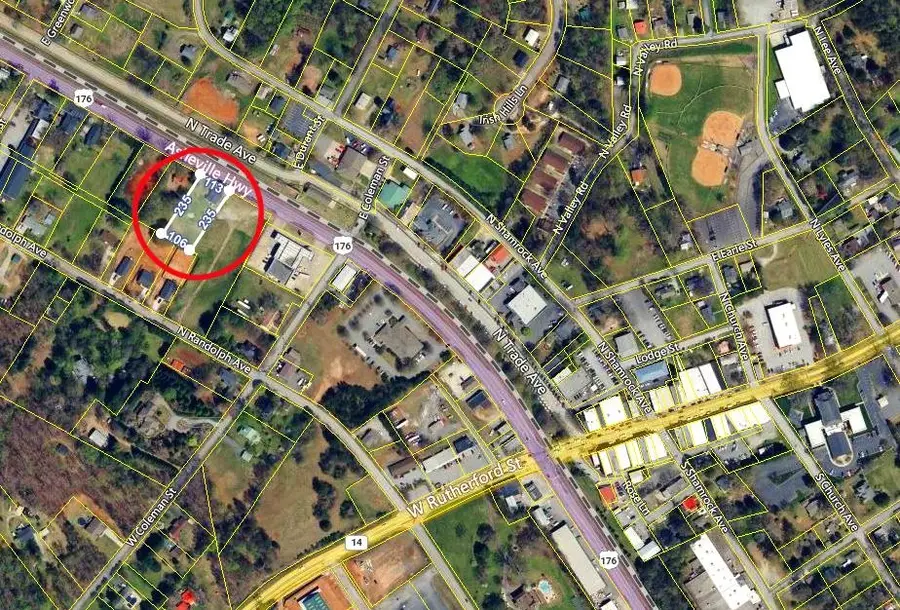 209 N Howard Ave, Landrum, SC 29356 - #3