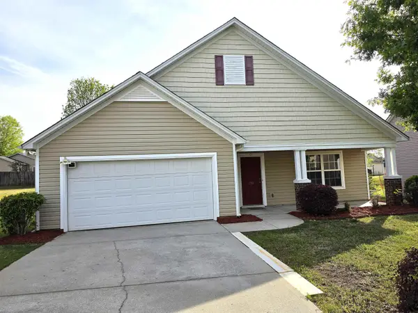 290 Stonewood Crossing Drive, Boiling Springs, SC 29316